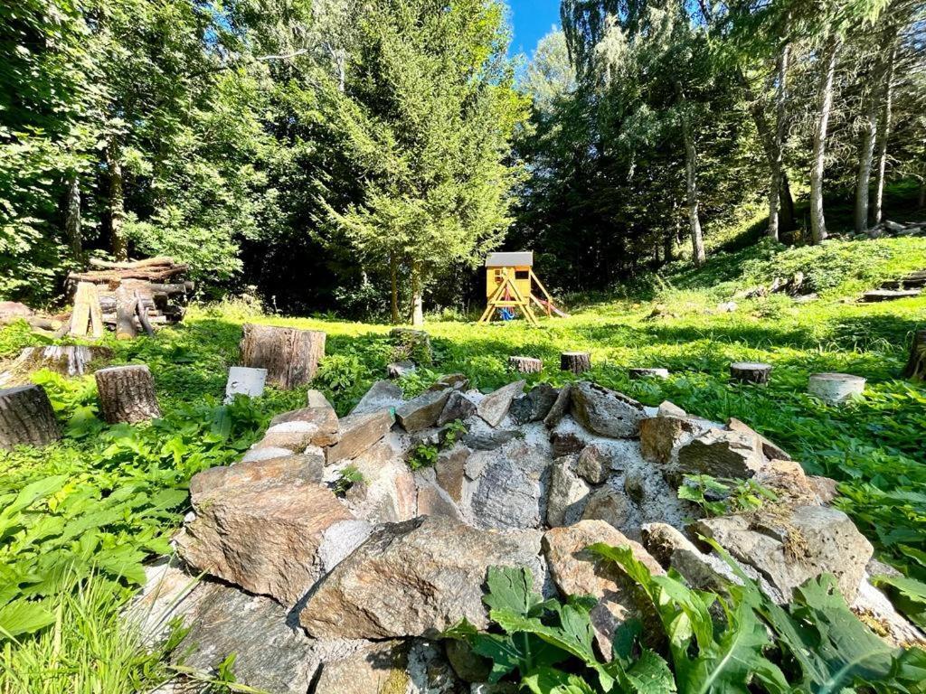 Klínovec 129 Apartamento Loučná pod Klínovcem Exterior foto