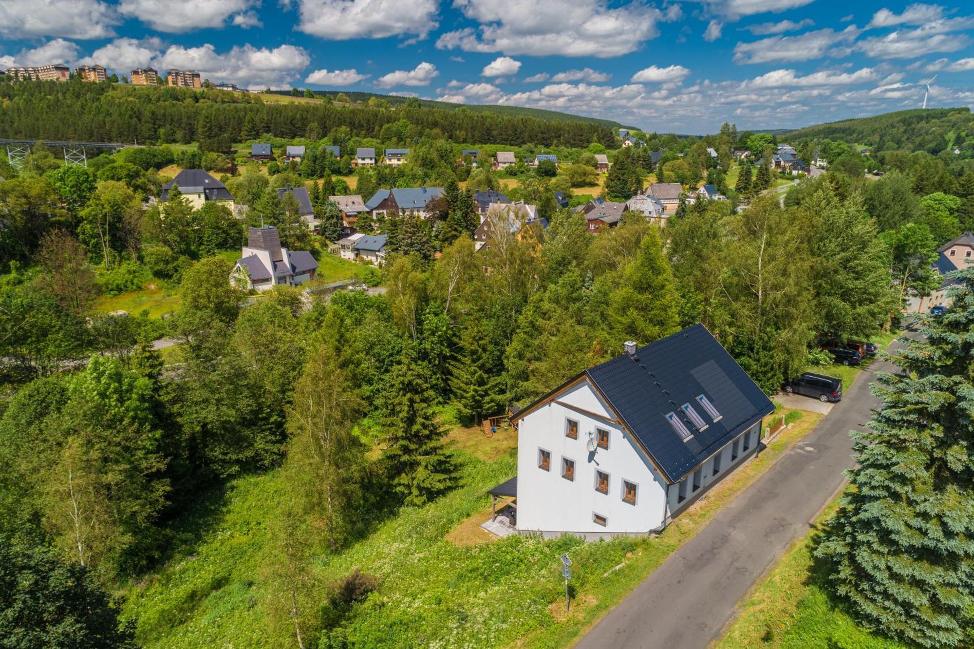 Klínovec 129 Apartamento Loučná pod Klínovcem Exterior foto